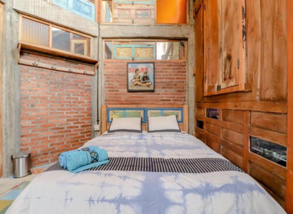 Lorong Homestay Bantul Exterior foto